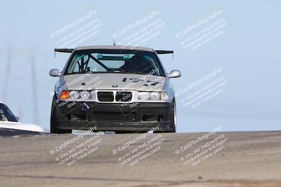 media/Oct-26-2025-CalClub SCCA (Sun) [[8ce1e69566]]/Group 2/Grapevine/